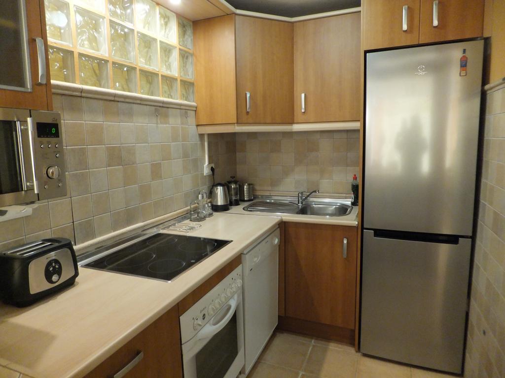 Apartamento Bahia Dorada إِستيبونا المظهر الخارجي الصورة